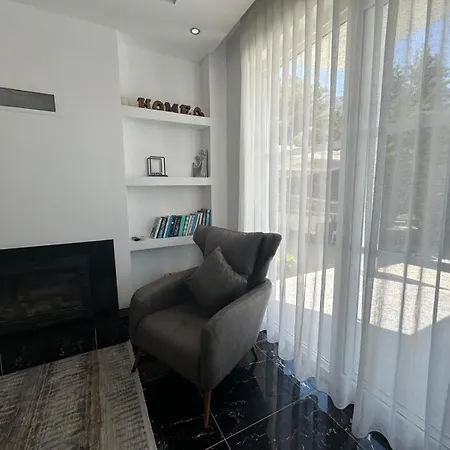 Unique C - 4 Bedroom Private In Quiet Area Of Ovacik