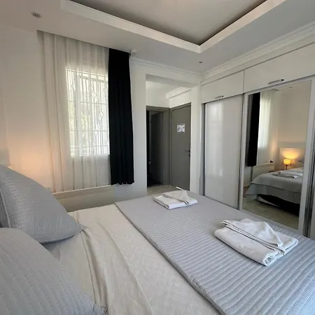 Unique C - 4 Bedroom Private In Quiet Area Of Ovacik Βίλα