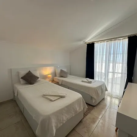 Βίλα Unique C - 4 Bedroom Private In Quiet Area Of Ovacik *