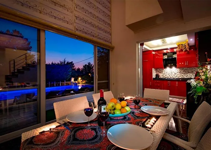 Vila Unique C - 4 Bedroom Private In Quiet Area Of Ovacik *