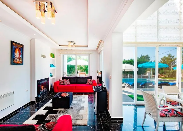 Villa Unique C - 4 Bedroom Private In Quiet Area Of Ovacik *