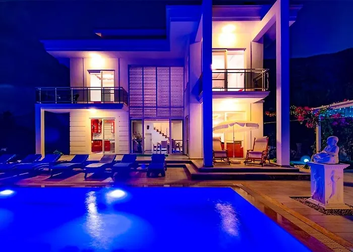 Unique C - 4 Bedroom Private In Quiet Area Of Ovacik *